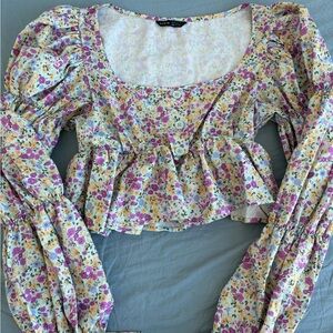 Floral top Size M